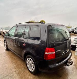 Dezmembram VW Touran 1.9TDI an 2004-2010 - imagine 7