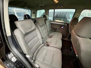 Dezmembram VW Touran 1.9TDI an 2004-2010 - imagine 9