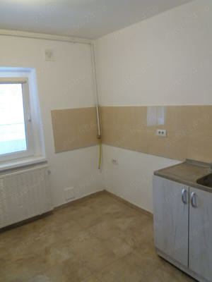 GARA, Spatiu birou apartament PARTER - imagine 3