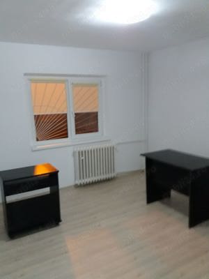 GARA, Spatiu birou apartament PARTER - imagine 2