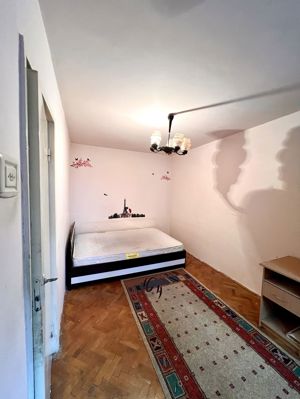 Apartament 3 camere-Super pozitie-Etaj 1-zona Dacia - imagine 4