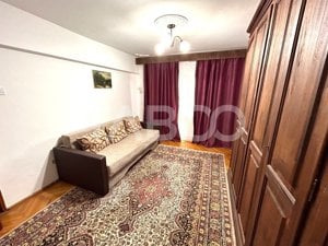 Apartament de inchiriat 4 camere 2 bai 2 balcoane Calea Dumbavii Sibiu - imagine 2