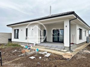 Casă de vânzare cu 4 camere în Santandrei, Bihor - imagine 2