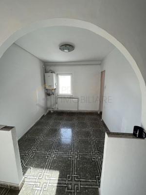 Apartament 2 camere decomandat, 56 mp, zona Bucovina, etaj 4 4, centrala proprie - imagine 8