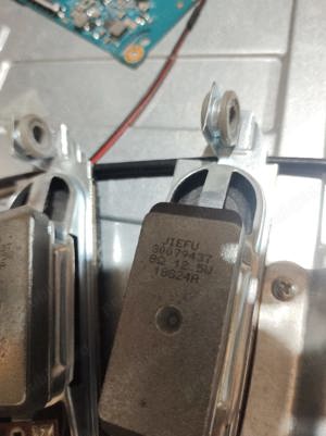 set 2 difuzoare vestel 30079437 8ohm 12w de pe tv Hitachi 32he4000