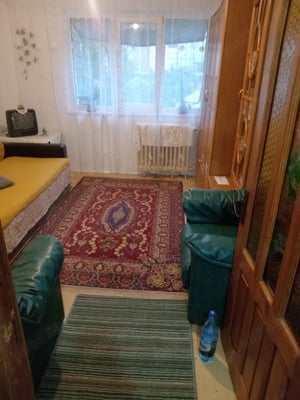 vand garsoniera autogara sau schimb cu apartment plus diferenta