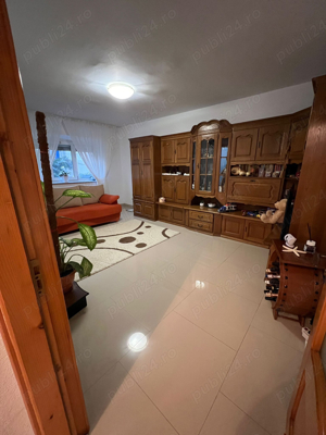 Apartament cu spatiu comercial - imagine 8