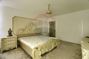 Vilă cu 9 camere de vânzare în zona Parneava +1148mp teren - imagine 8