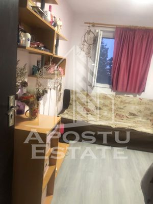 Apartament 3 camere, decomandat, centrala proprie, Zona Girocului - imagine 5