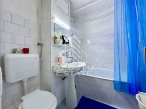 Apartament cu 3 camere, decomandat, centrala termica, Lipovei - imagine 8