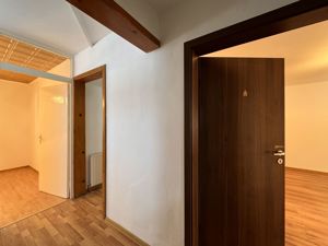 Apartament cu 3 camere | zonă liniștită Dâmbovița | Comision 0 - imagine 10