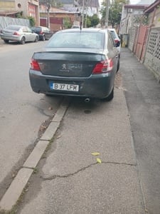 Vand auto peugeot 301