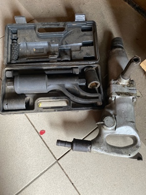 Cheie pneumatica cu impacr cu reductor cu chei 30;32;33