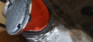 Pompa manuala de picior , de umflat barci , auto etc . complecta noua. - imagine 4