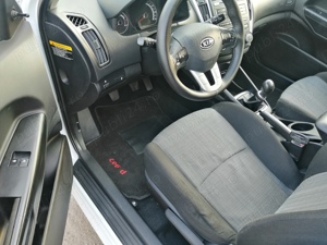 kia ceed break 2010 1.4 - 16v - 90 cp benzina+gpl euro5 - imagine 5
