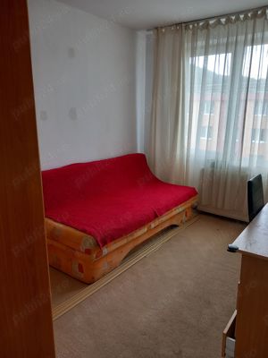 Apartament spațios 4 camere decomandate, cu 2 bai, de vânzare Darste Brașov.  - imagine 10