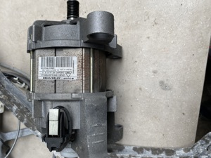 Motor mașina spălată Beko îndesit  - imagine 4