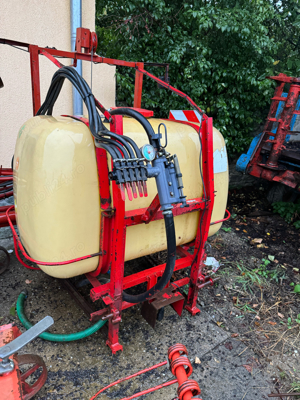 vand pompă, met erbicidat