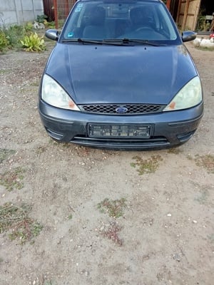 Dezmembrez Ford Focus 1.4i coupe - imagine 5