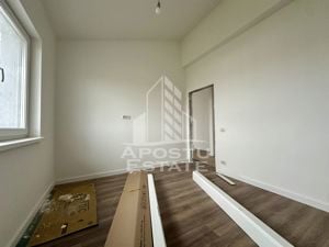 Apartament cu 2 camere decomandat. Terasa si pod generos - imagine 9