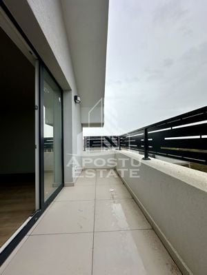 Apartament cu 2 camere decomandat. Terasa si pod generos - imagine 11