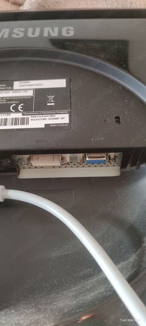 Vând diverse monitoare, în stare bună de funcționare, aspect 10 10 - imagine 3