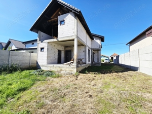 Casa noua cu etaj, 300 mp teren - Livada - imagine 10