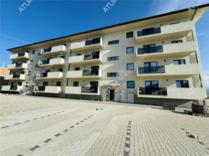 Apartament nou 3 camere 2 bai balcon parcare zona Dna Stanca - imagine 7