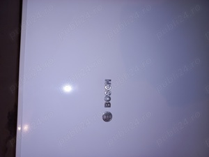 Vând congelator vertical Bosch aproape nou