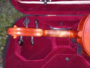 Vând vioară 4 x 4 cu husă,arcuș și contrabărbie - imagine 2