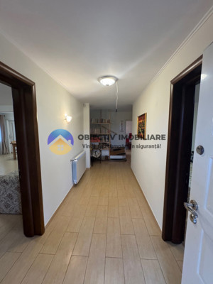 Vila + apartament la gri in Piatra Neamt - imagine 11