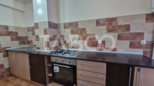 Apartament de închiriat 4 camere 2 bai parcare Strand Sibiu - imagine 12