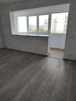 Apartament 3 camere semidecomandat, 7 din 10, renovat, bloc reabilitat. - imagine 2