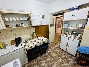 Apartament 3 camere, etaj 3, zona Sala Polivalenta - imagine 8