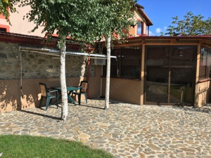 Casa Curtea de Arges 256mp langa Manastire - imagine 9