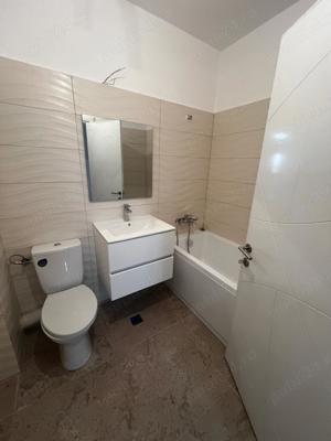 Apartament nou cu 3 camere , situat in statia STB Smardan - imagine 3