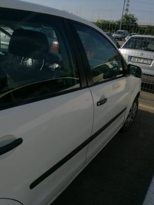 touran 1800 euro cu acte sau cu 1500 fara acte - imagine 8