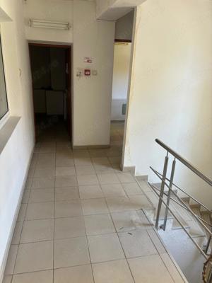 Apartament 4 Camere Zona UltraCentral cu scara exterioara  foarte generoasa - imagine 3