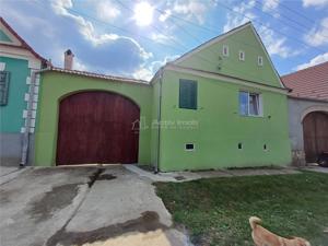 Casa cu  3449 mp curte si gradina - imagine 17