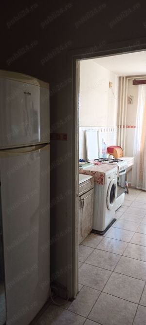 Proprietar, vând apartament 2 camere, în zona Circumvalatiunii, aproape de Kaufland. - imagine 3