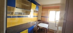 Apartament 3 camere, 2 bai, 2 holuri, 2 balcoane, anul 1988