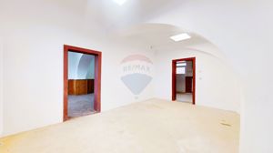 Comision 0% | Spatiu comercial de inchiriat in centrul Ghimbavului - imagine 5