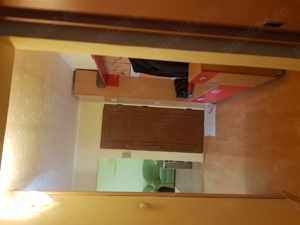 Dau în chirie apartament cu 3 camere, 2 bai, Pb mare, decomandat - imagine 6