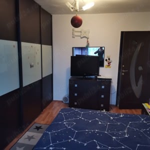 Închiriez apartament cu 2 camere - imagine 5