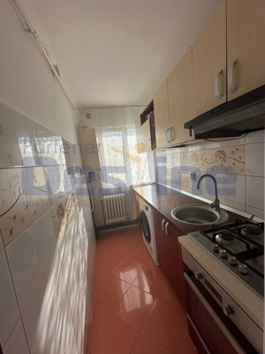 Apartament 2 camere, SEMIDECOMANDAT, Mirce cel Batran  - imagine 4