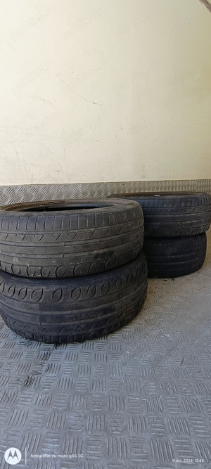 vand 4 anvelope vara Strial