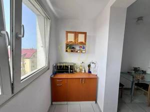 Apartament spatios cu 3 camere, vedere pe 2 parti | Girocului - imagine 6