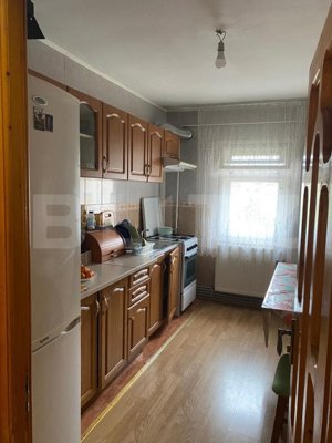 Apartament 3 camere, decomandat, 60 mp, cartier Burdujeni - imagine 9