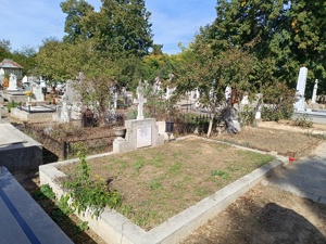 3 locuri de veci, cimitirul evanghelist, Craiova - imagine 3