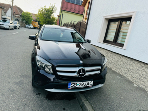 Mercedes GLA 200CDI - imagine 6